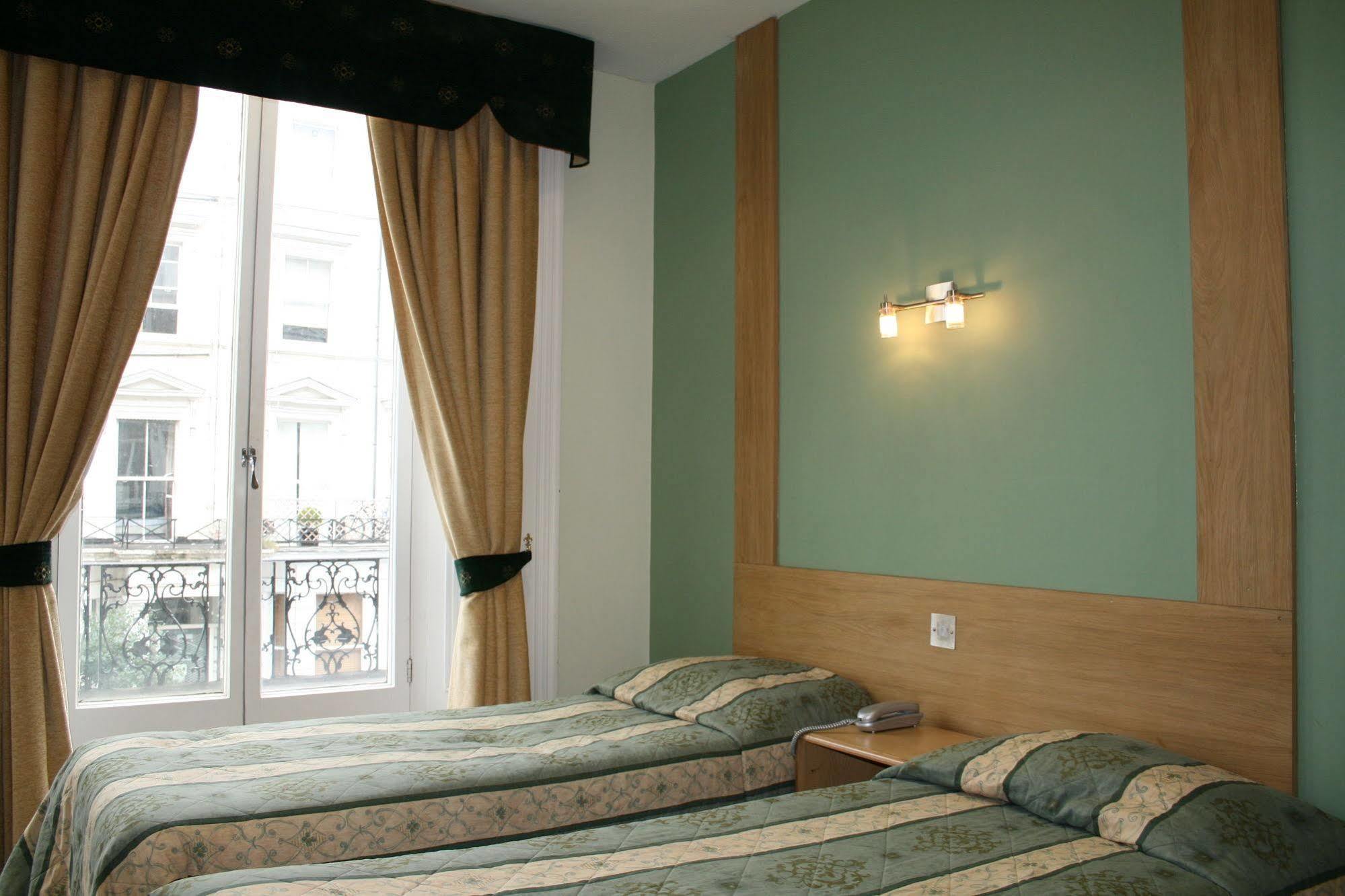 Westbury Hotel London Bagian luar foto